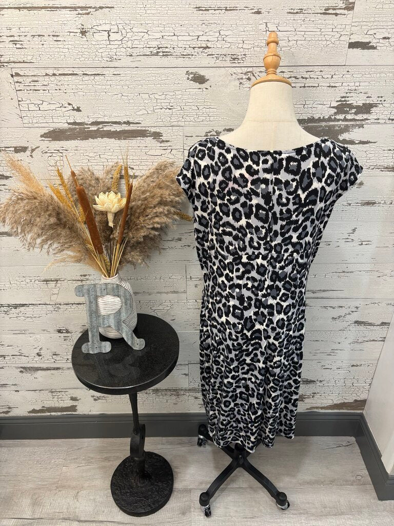 Michael Kors Dress Size: Large