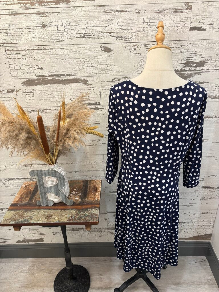 Susan Graver Dress Size: Medium