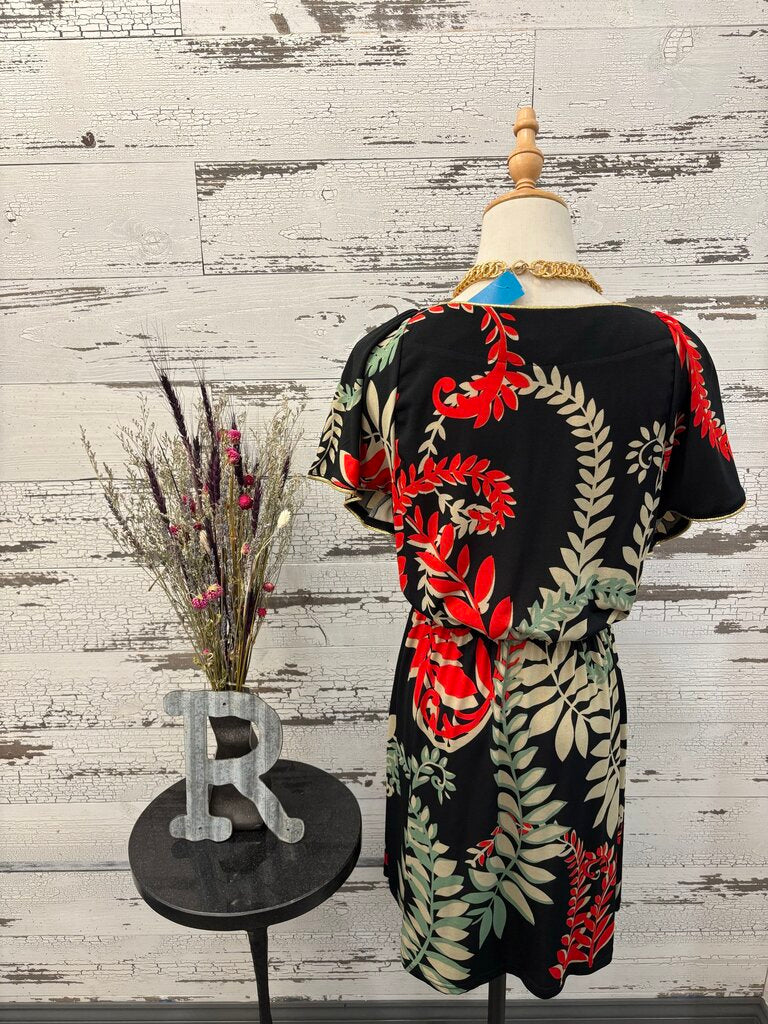 Pura Vida Short Sleeve Dress Size: Large