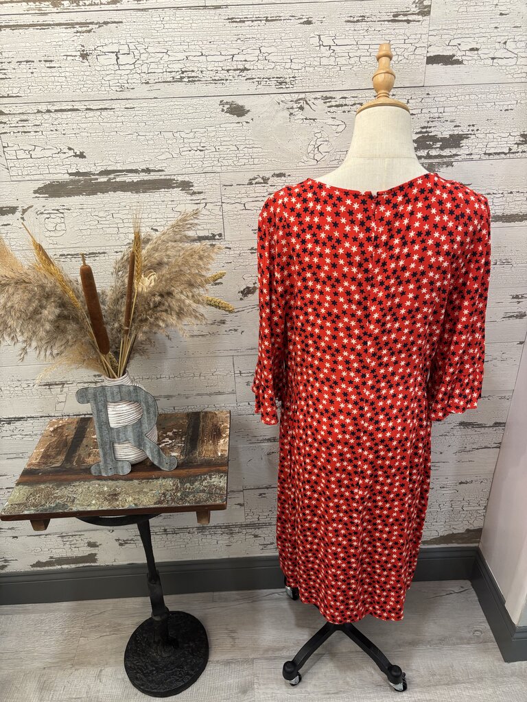 Boden NWT Short Sleeve Dress Size: 12