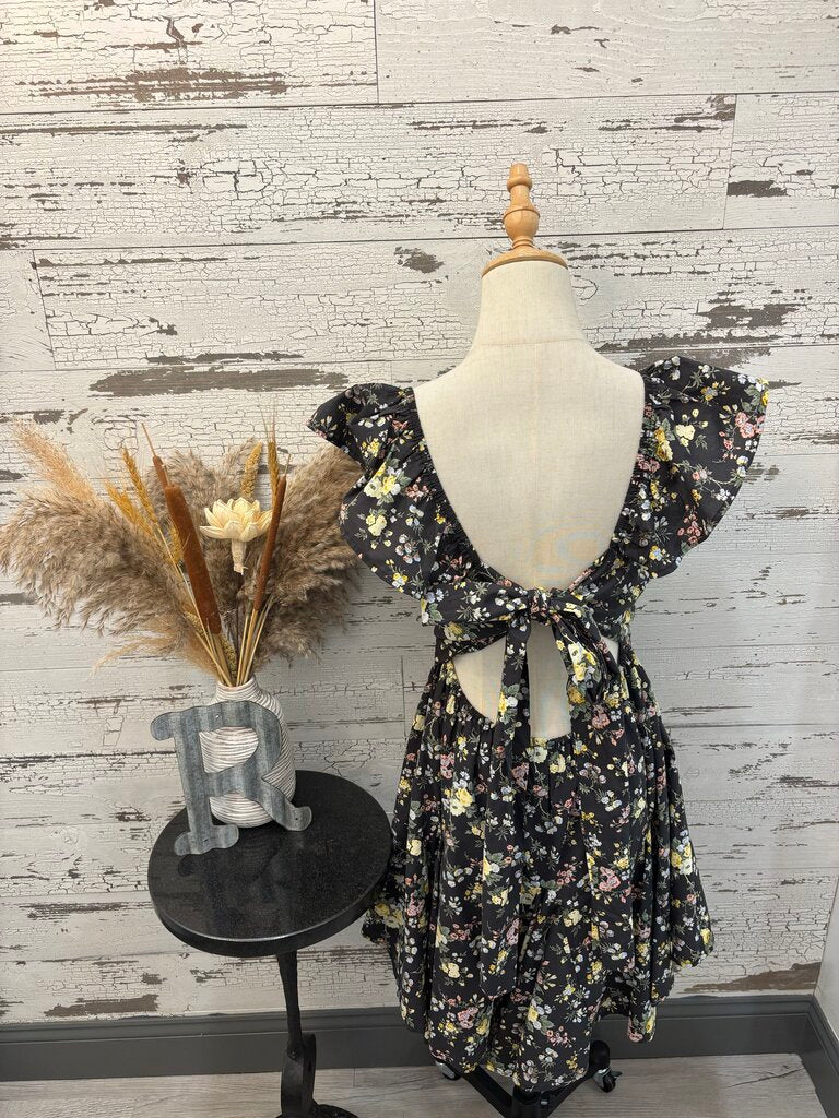 Mable Dress Size: Large