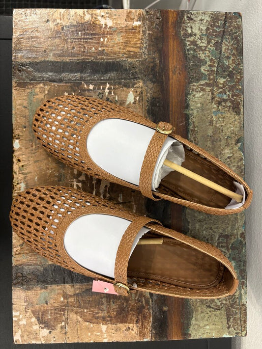 Abercrombie & Fitch Women NWT Raffia Mary Jane Size: 10