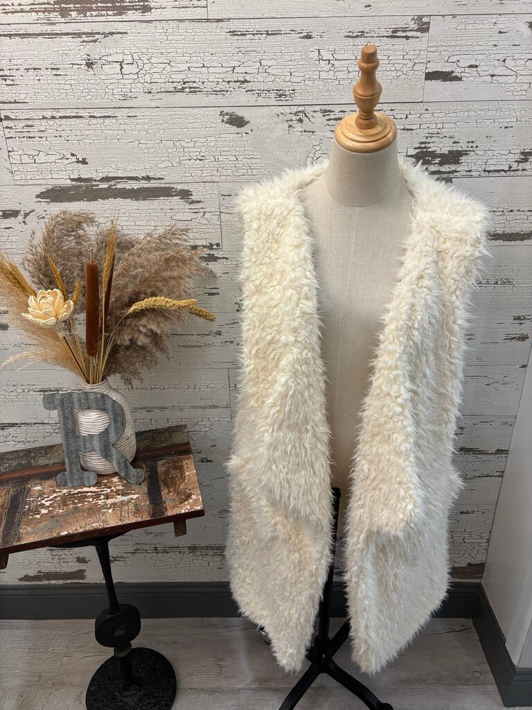 Fuzzy Sleeveless White Vest