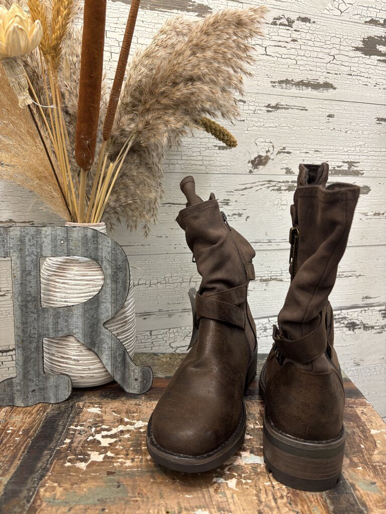 Carlos New Brown Boots