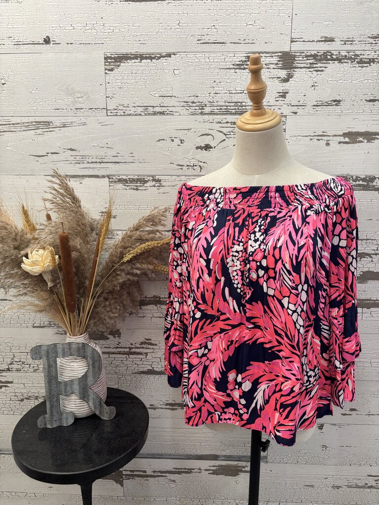 Lilly Pulitzer Blouse Size: Small