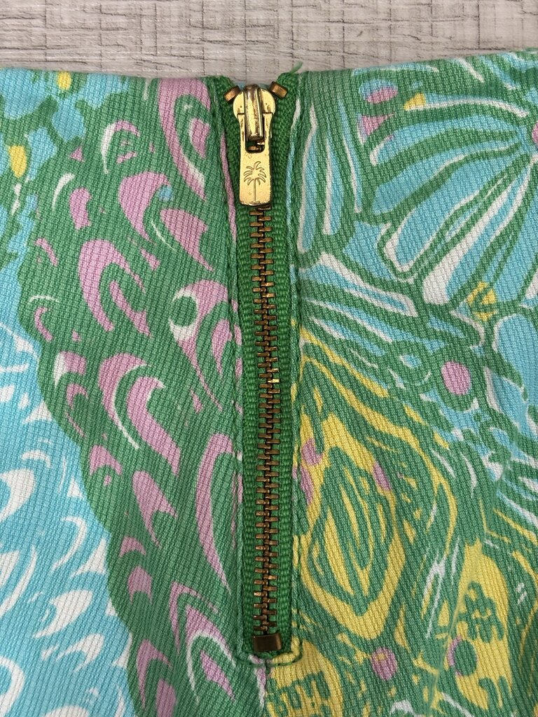 Lilly Pulitzer Shorts Size: 00