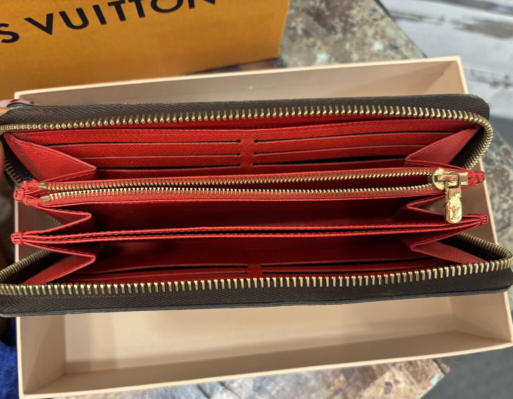 Louis Vuitton Monogram Large Wallet;Certificate of Authentication