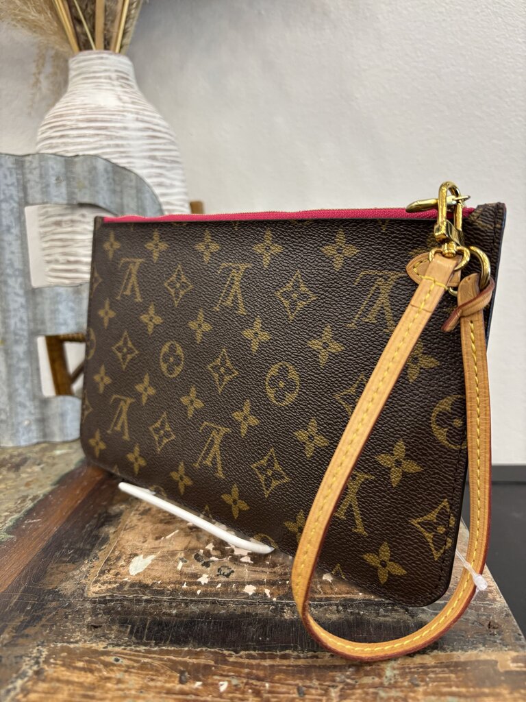 Louis Vuitton Tote Pouchette Monogram; Certificate of Authentication