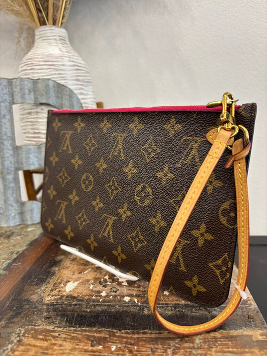 Louis Vuitton Tote Pouchette Monogram; Certificate of Authentication