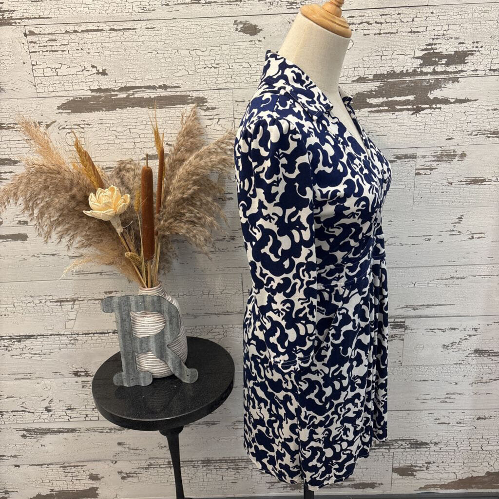 Lilly Pulitzer Blue and White Short Sleeve Dress Size: XS