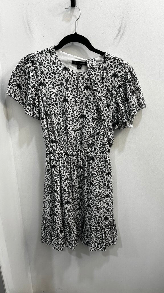 Bar 111 Dress Size: 2