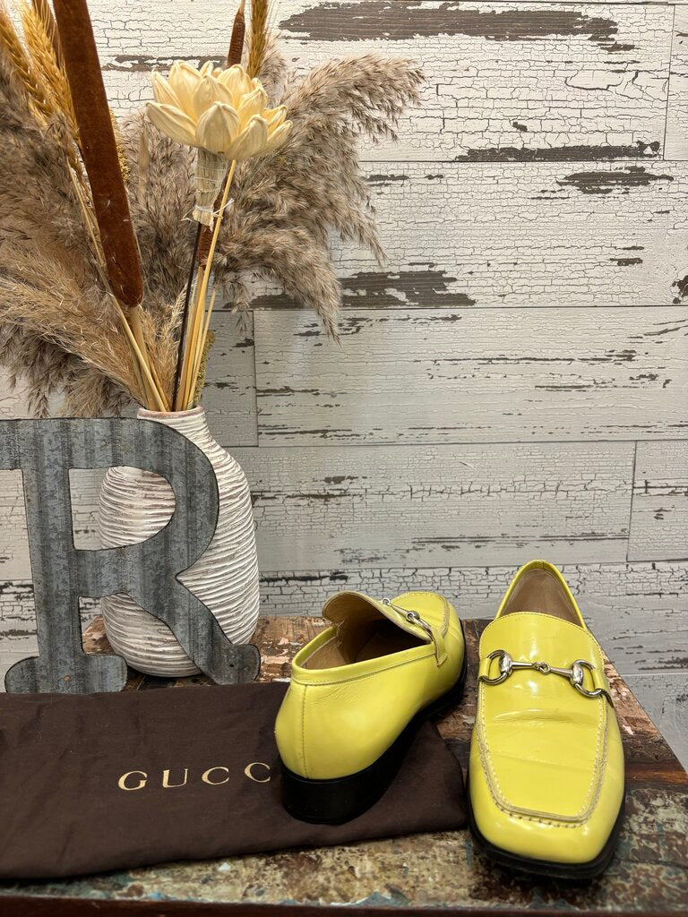 Gucci Yellow Loafers Size: 7; Certificate of Authentication