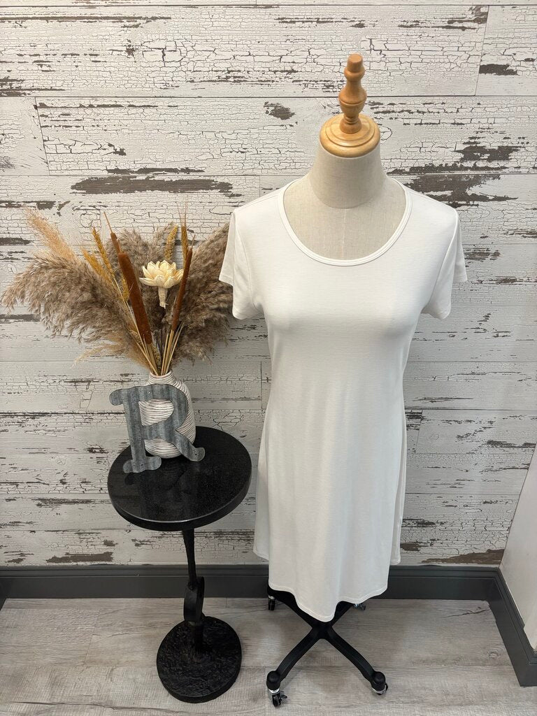 Wilfred Short Sleeve White Dress Size: Large