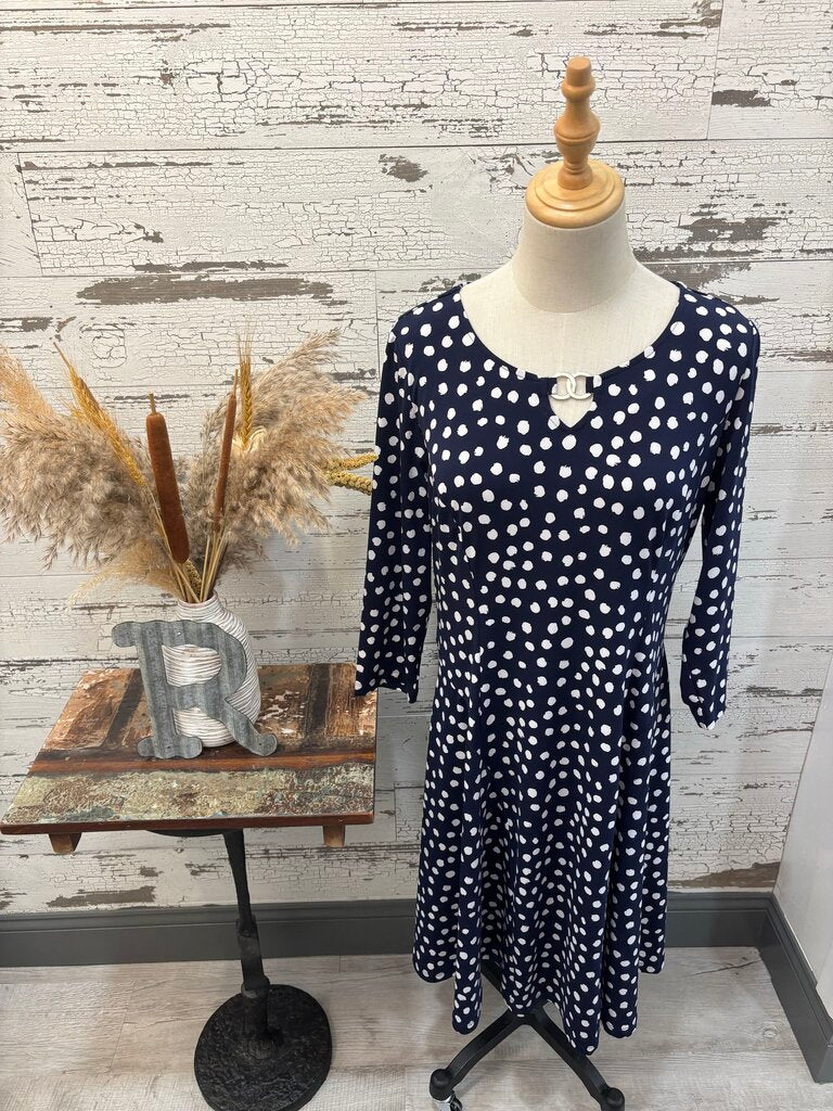 Susan Graver Dress Size: Medium