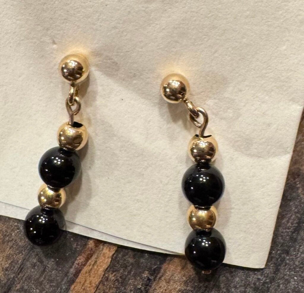 Vintage 14K Gold Freshwater Pearl and Black Onyx Set