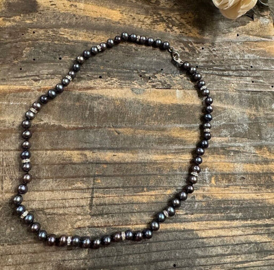Danbury Mint Midnight Spell Pearl Necklace