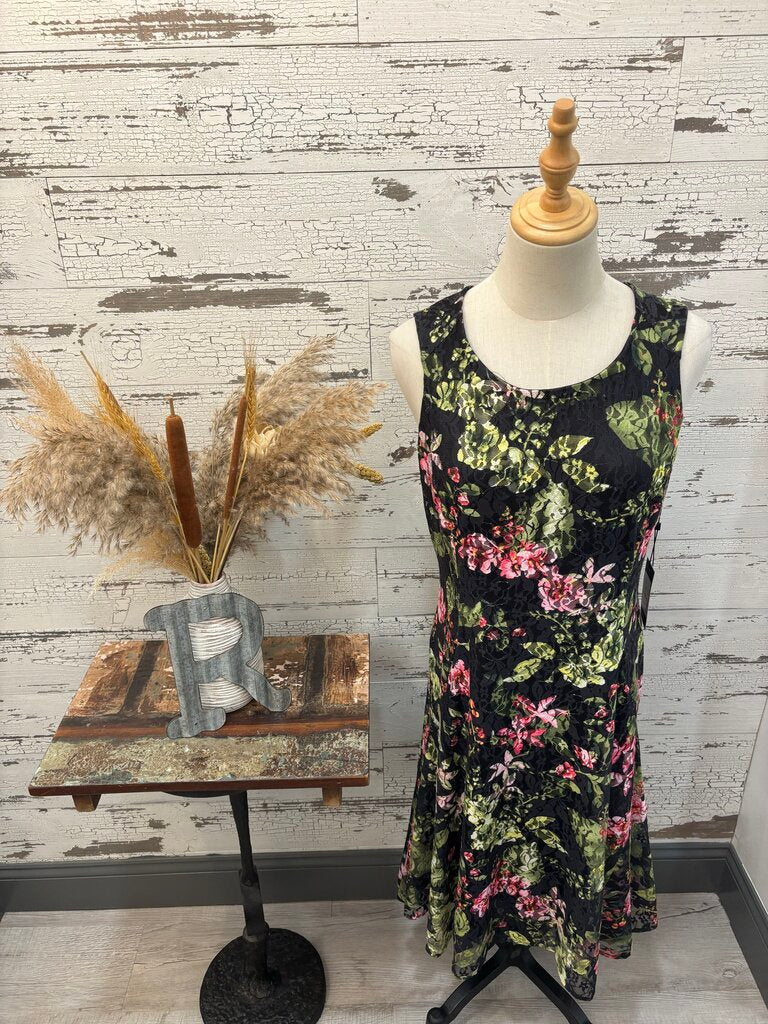 Tommy Hilfier NWT Dress Size: 10