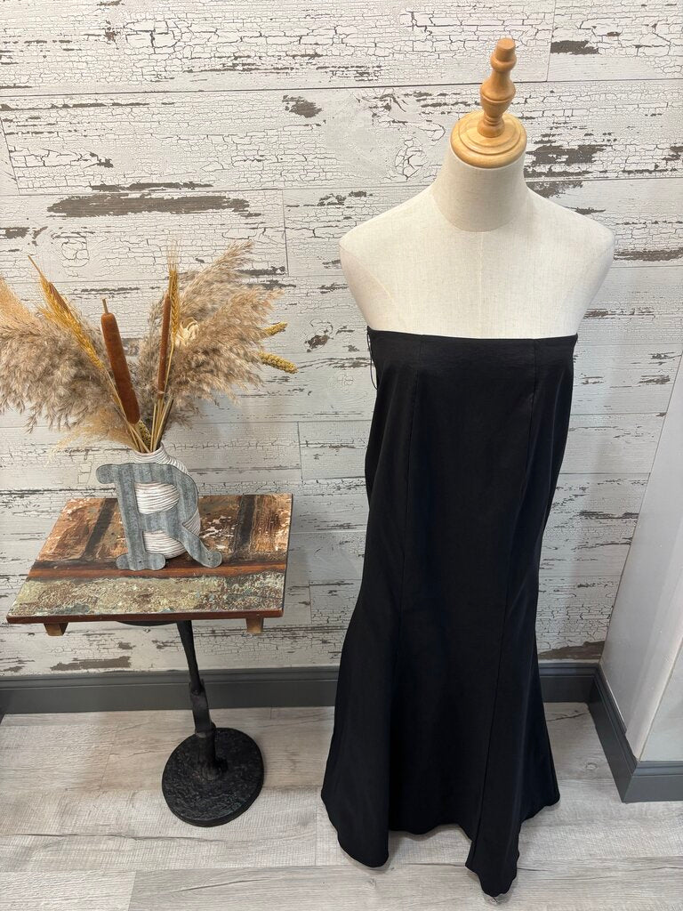 Chetta B. Skirt Size: 10