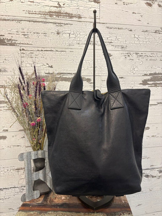 Alexander McQueen Black Leather Shopper Tote; Certificate of Authentication