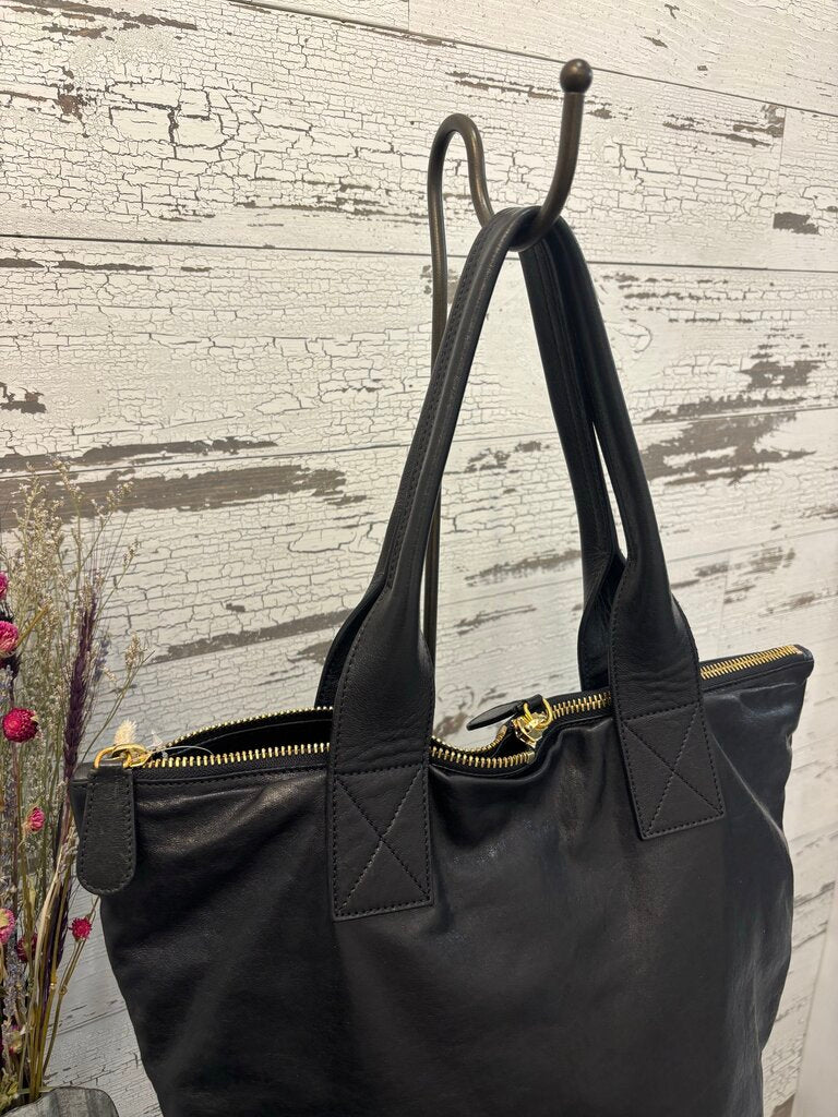 Alexander McQueen Black Leather Shopper Tote; Certificate of Authentication