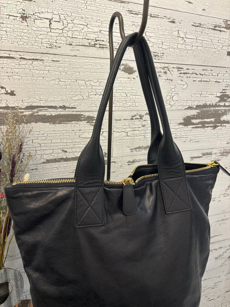 Alexander McQueen Black Leather Shopper Tote; Certificate of Authentication