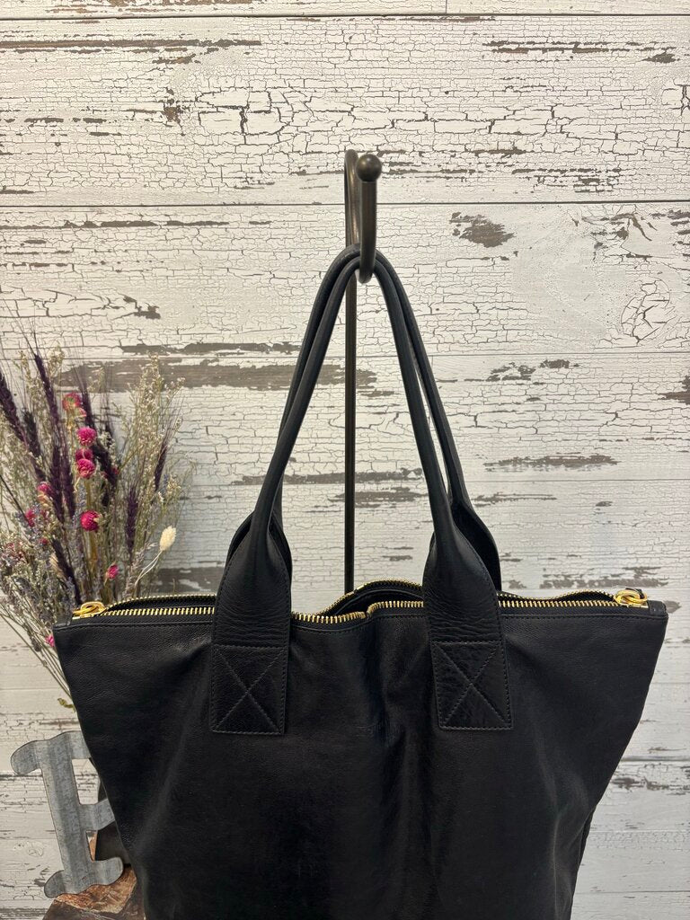 Alexander McQueen Black Leather Shopper Tote; Certificate of Authentication