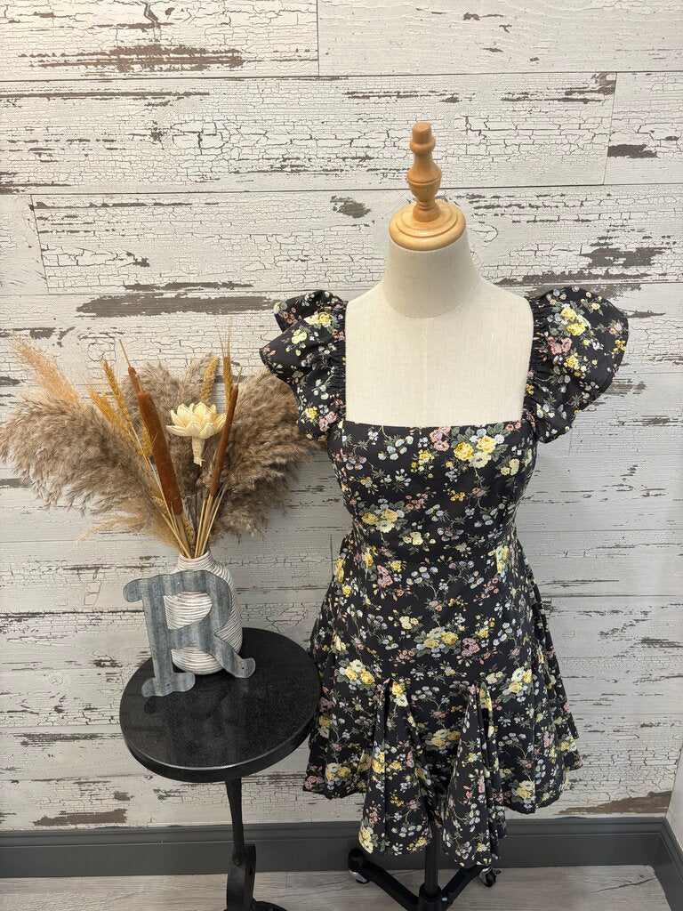 Mable Floral Dress Size: Large