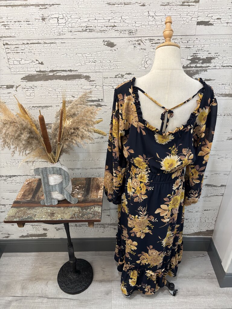 Lost + Wonder Dress Size: Large