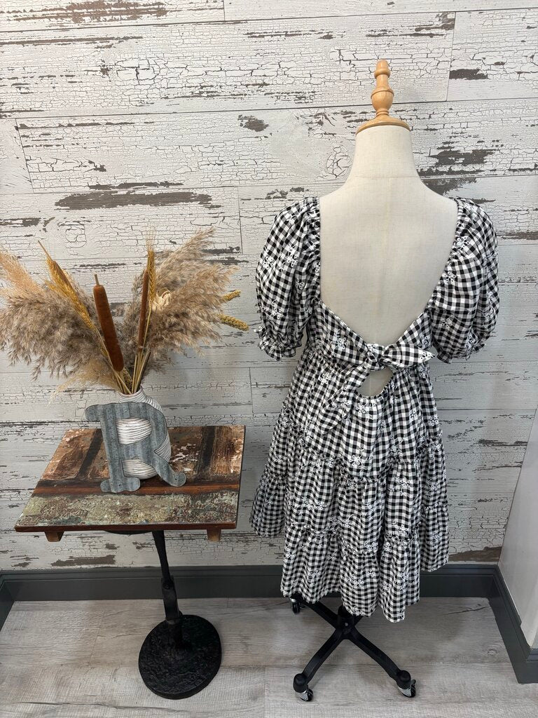 Storia Dress Size: Large