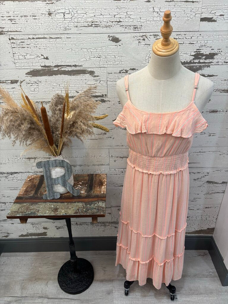 Versona Dress Size: Medium