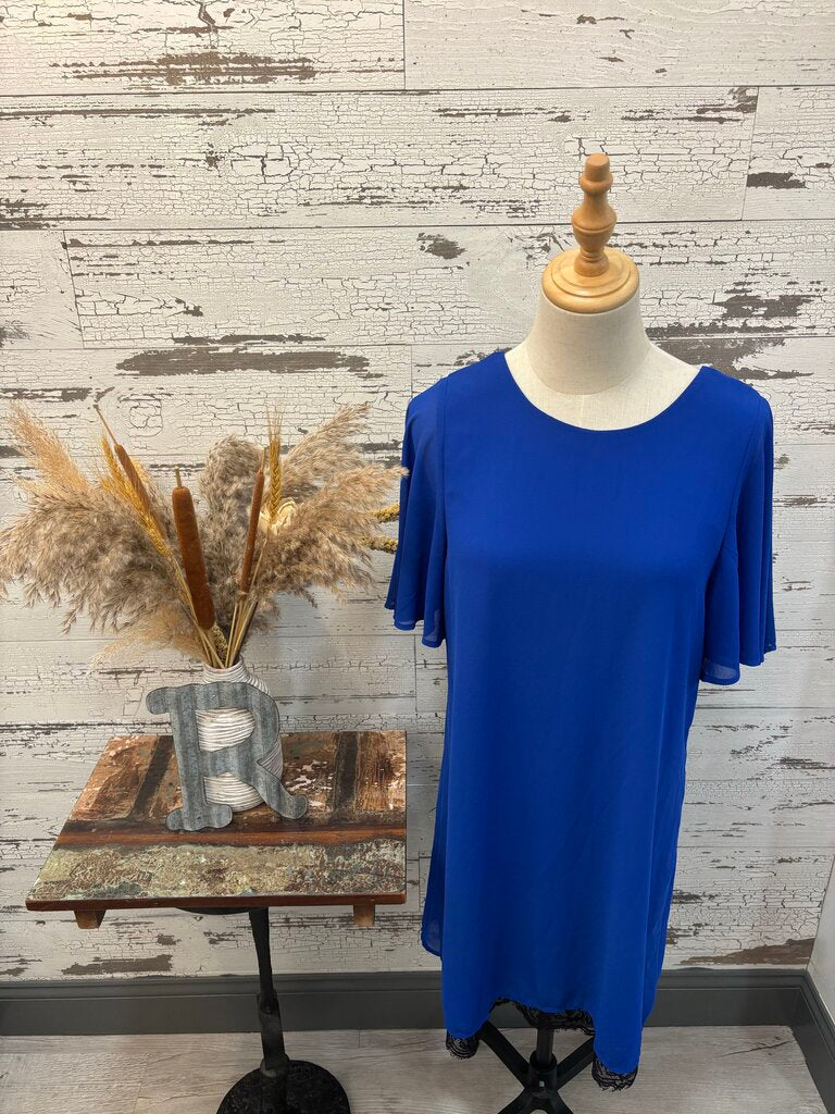 YA Los Angles NWT Dress Size: Medium