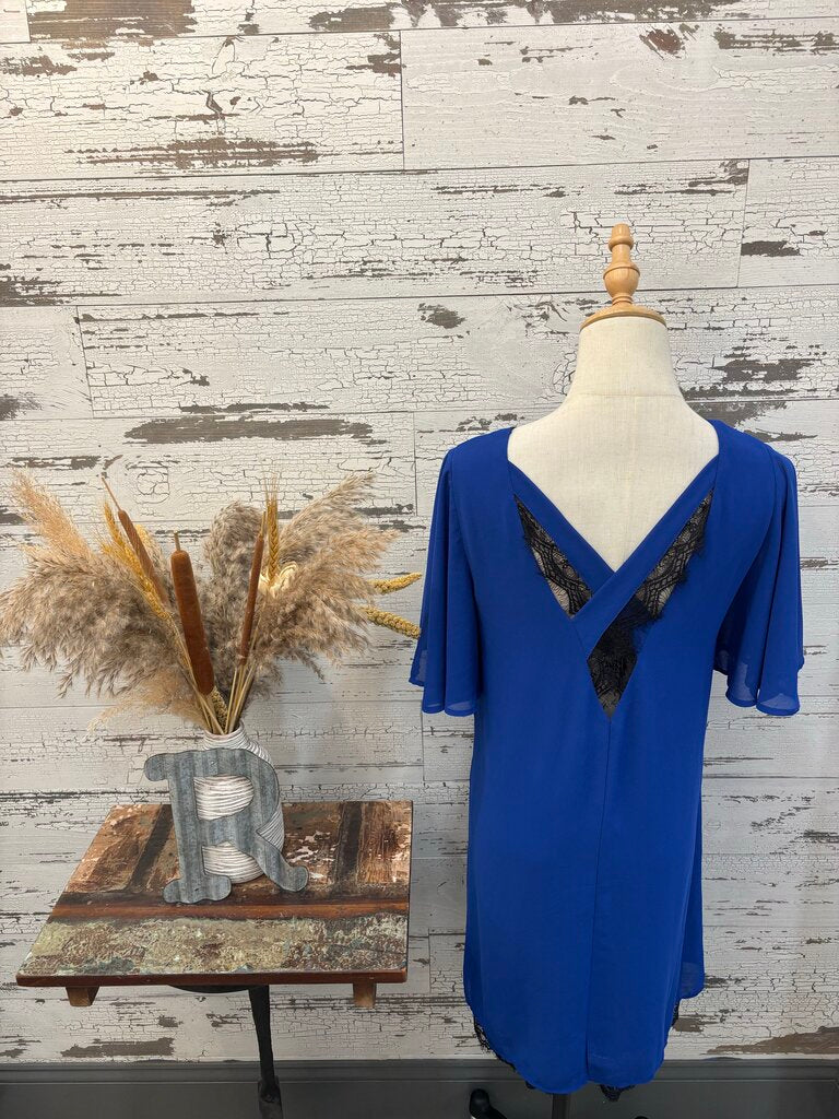 YA Los Angles NWT Dress Size: Medium