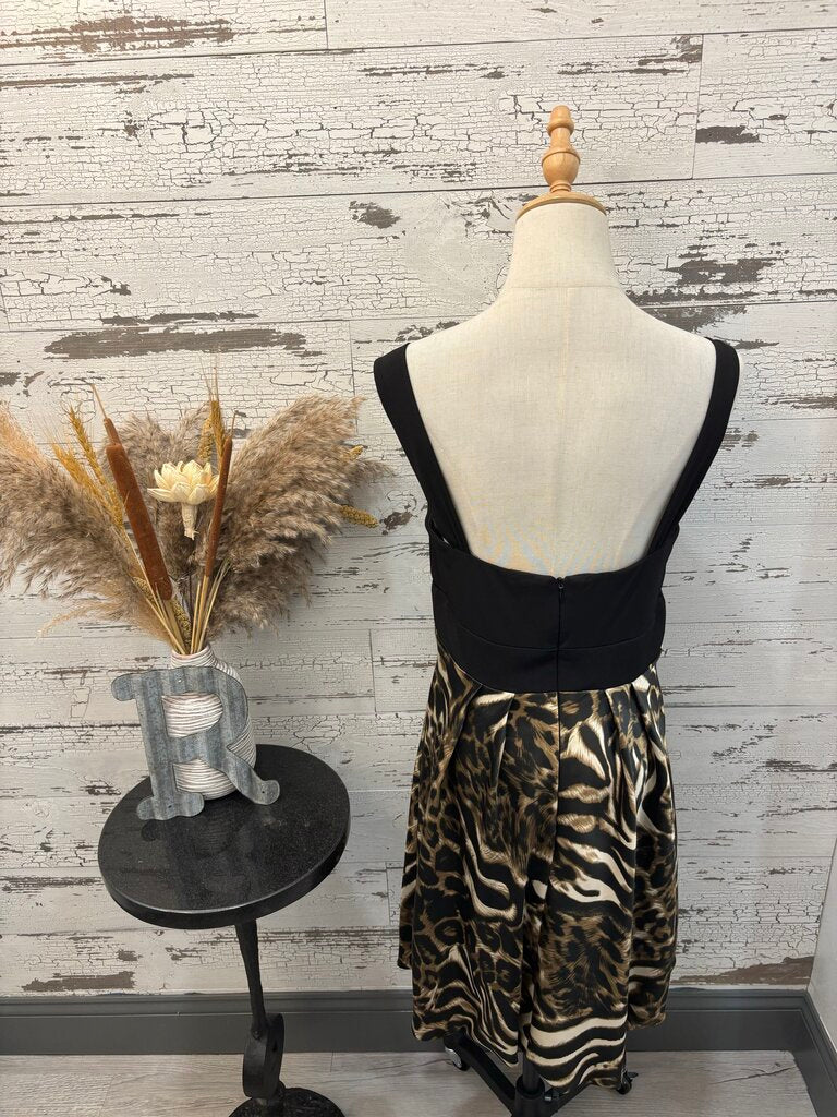Betsey Adams Leopard Sleeveless Dress Size: 12