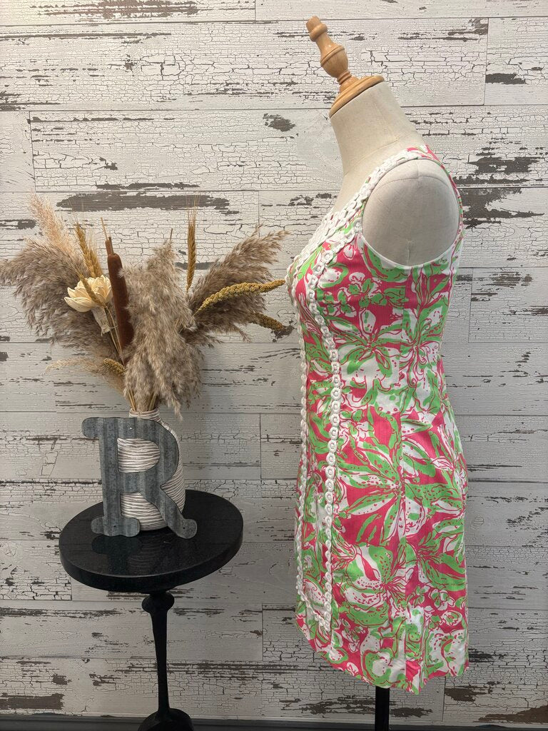 Lilly Pulitzer Dress Size: 6