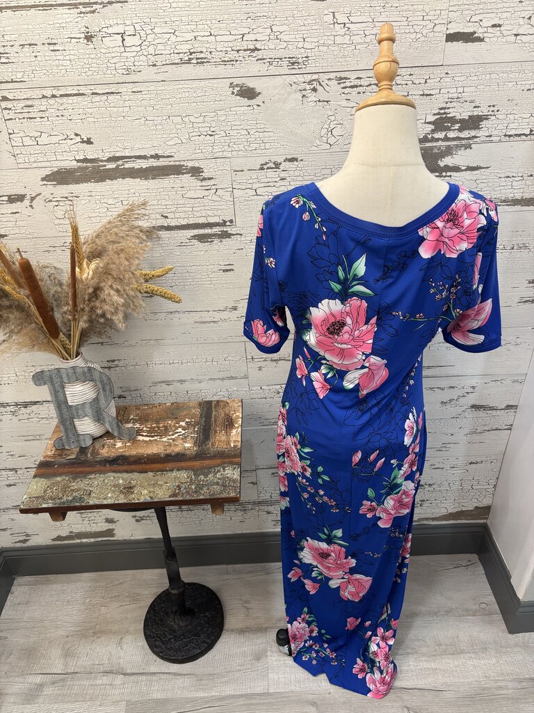 GILI Dress Size: Small