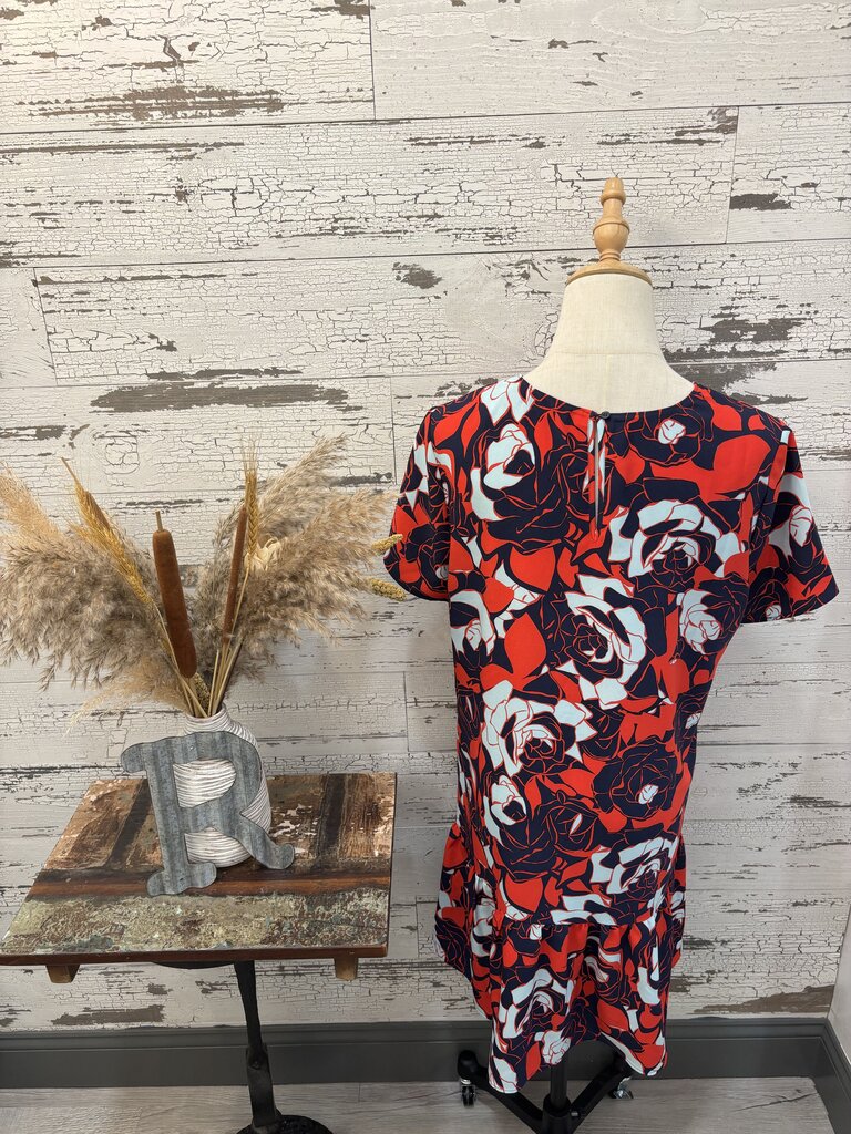 Halogen Short Sleeve Dress Size: Medium