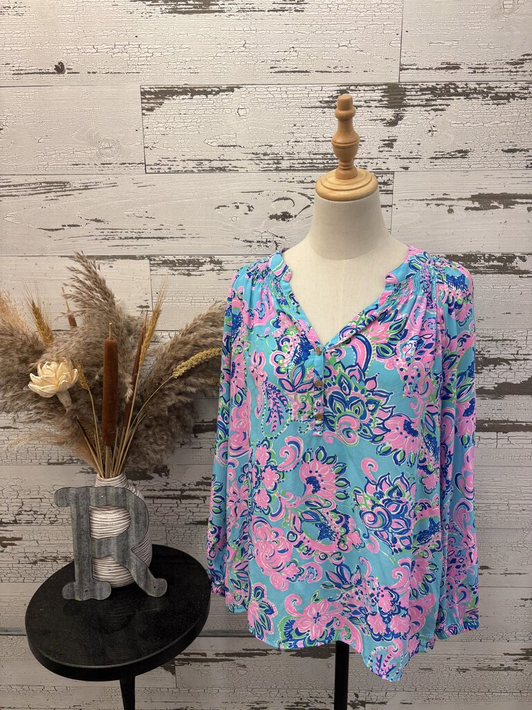 Lilly Pulitzer Blouse Size: Large