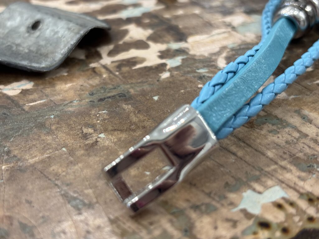 Interchangeable charms