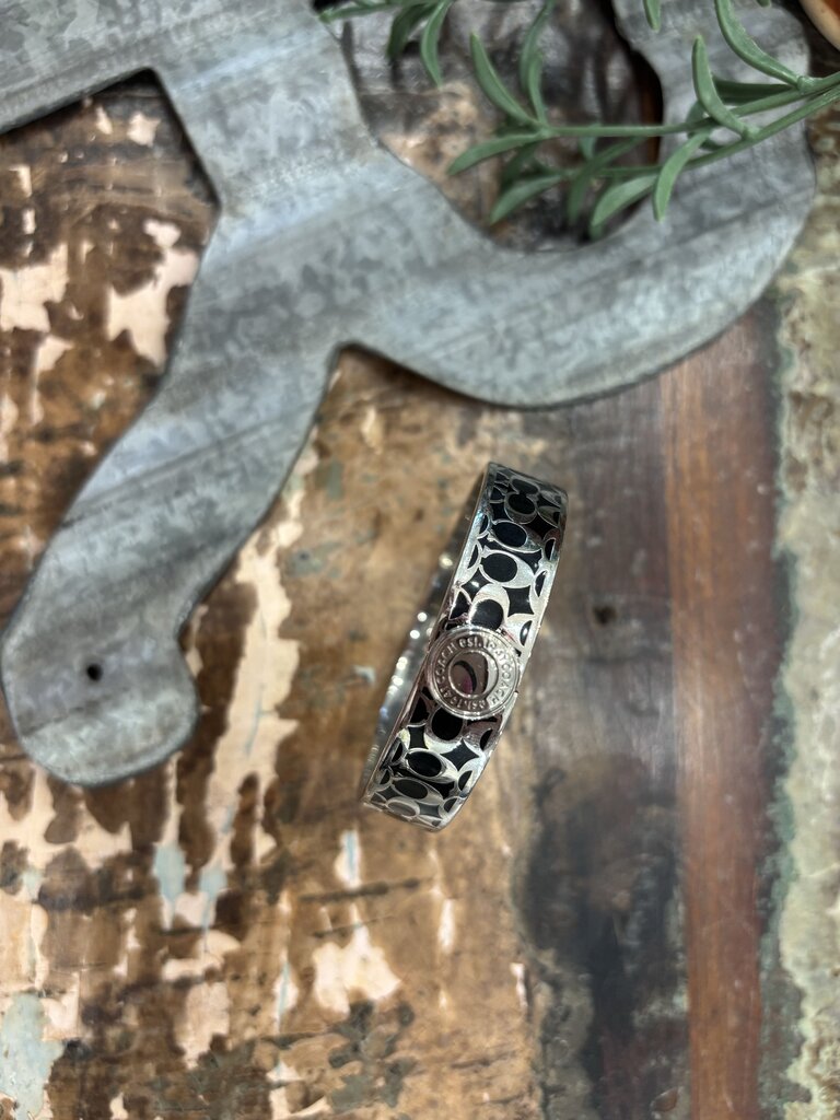 Hinged Bracelet
