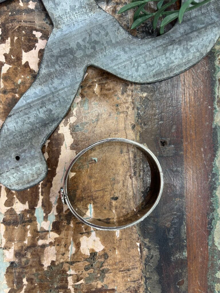 Hinged Bracelet