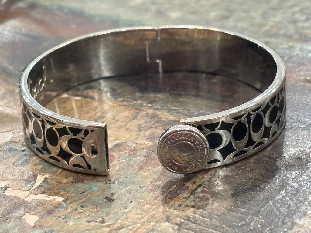 Hinged Bracelet