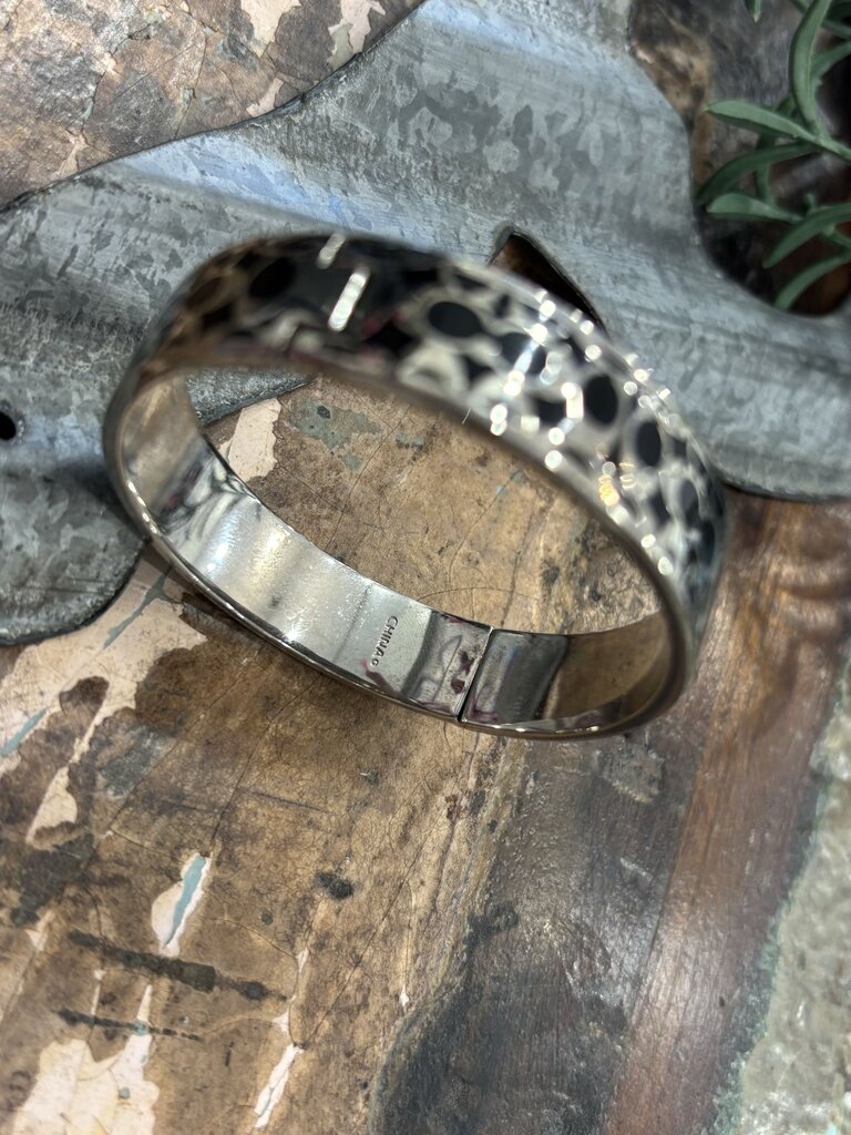 Hinged Bracelet