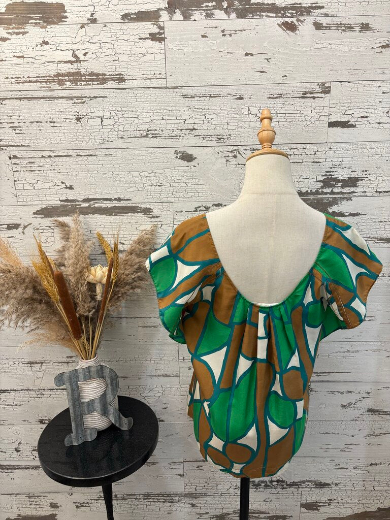 Diane Von Furstenberg Designer Silk Blouse Size: Small
