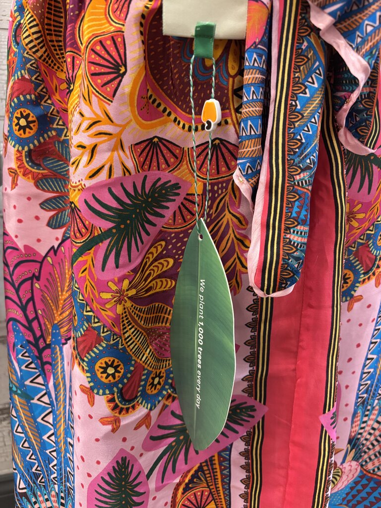 Farm Rio NWT Maxi Dress Size: XL