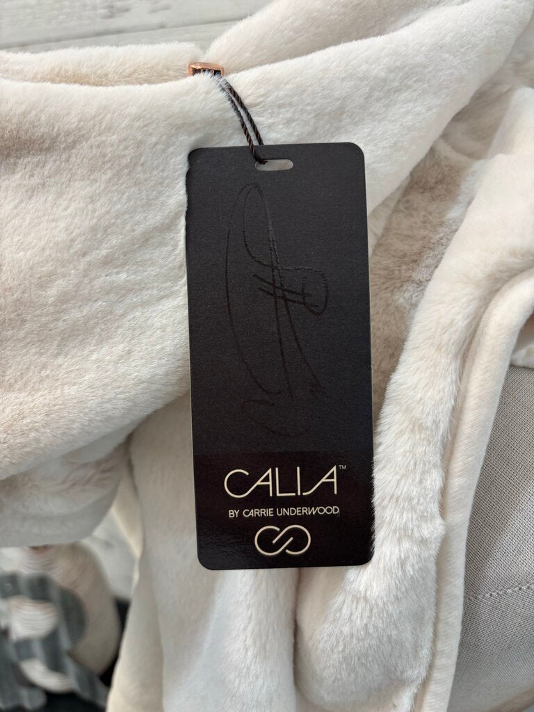 Calia NWT Cream Faux Fur Vest Size: L