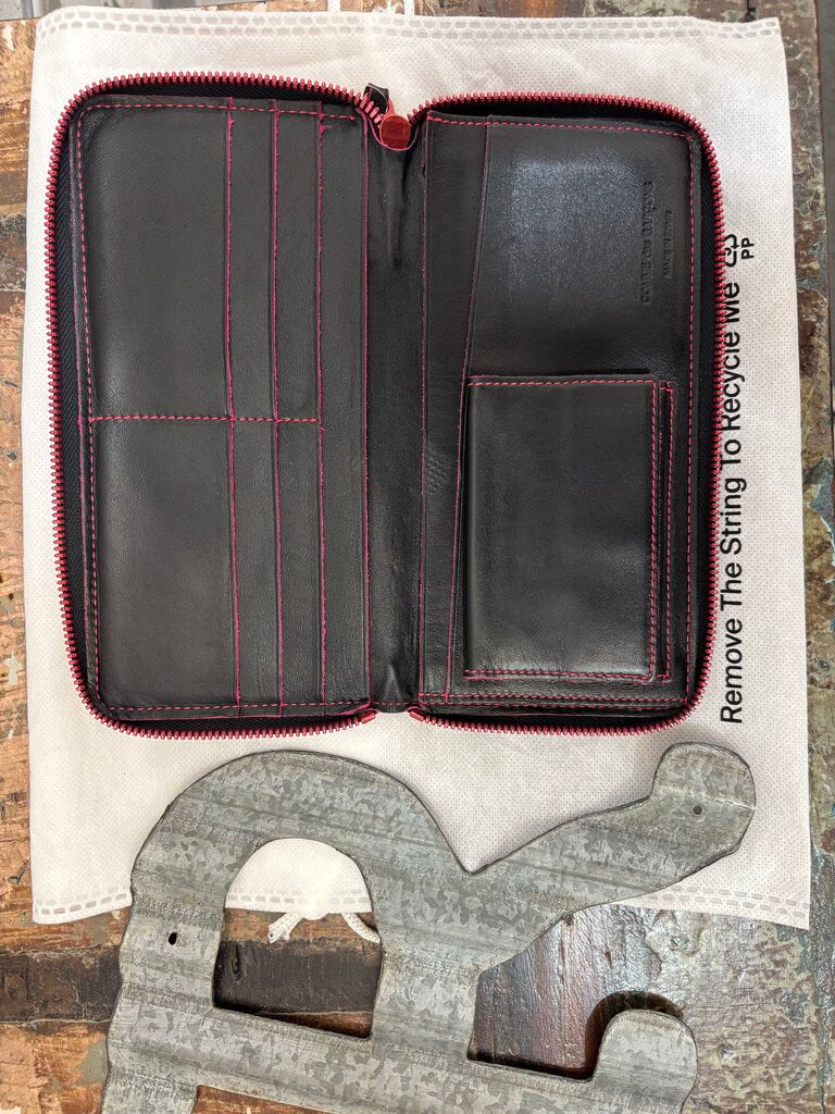 Comme Des Garcons Leather Zip Around Wallet