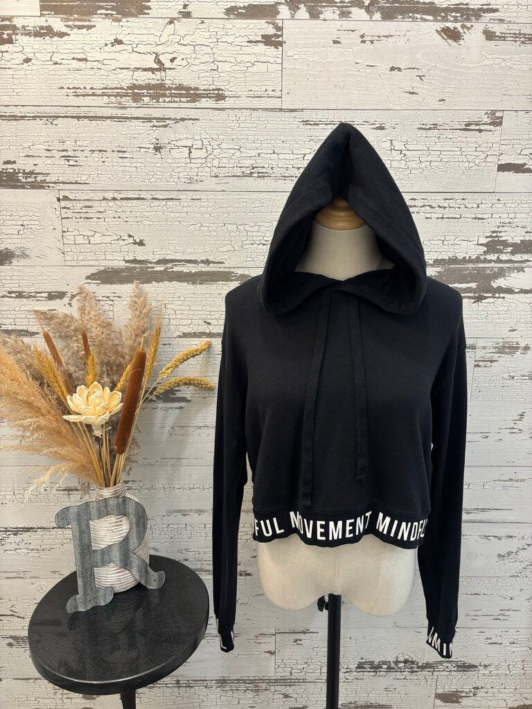 ALO Cropped Black Light Weight Hoodie