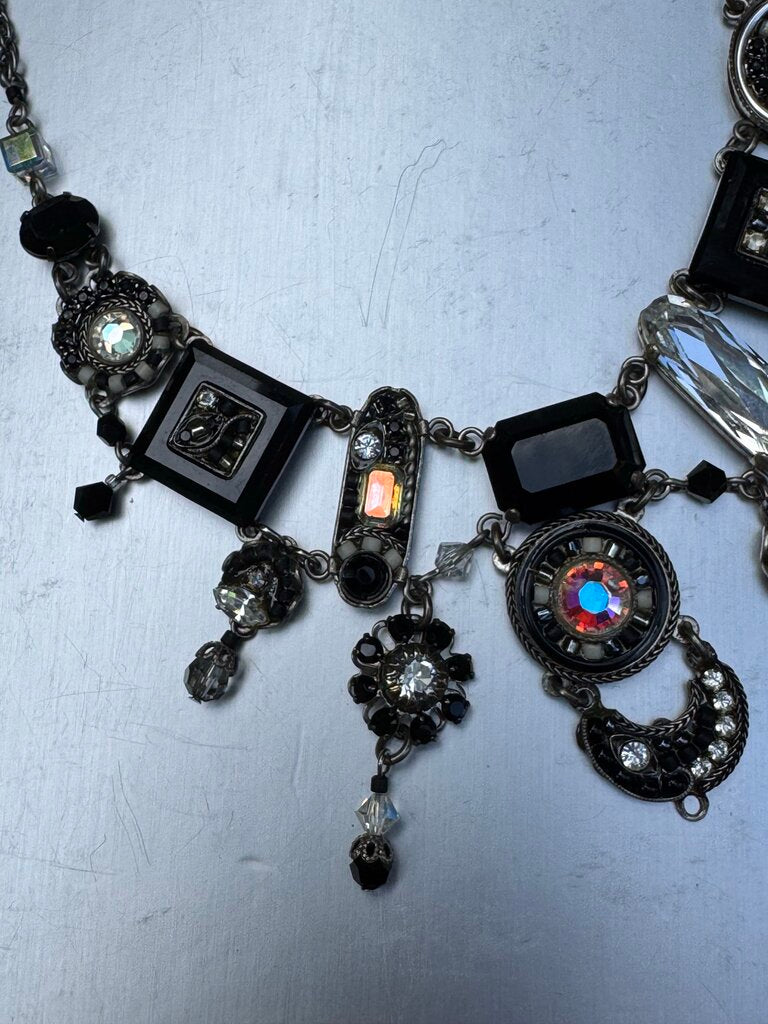 FireFly Elaborate La Dolce Vita Necklace