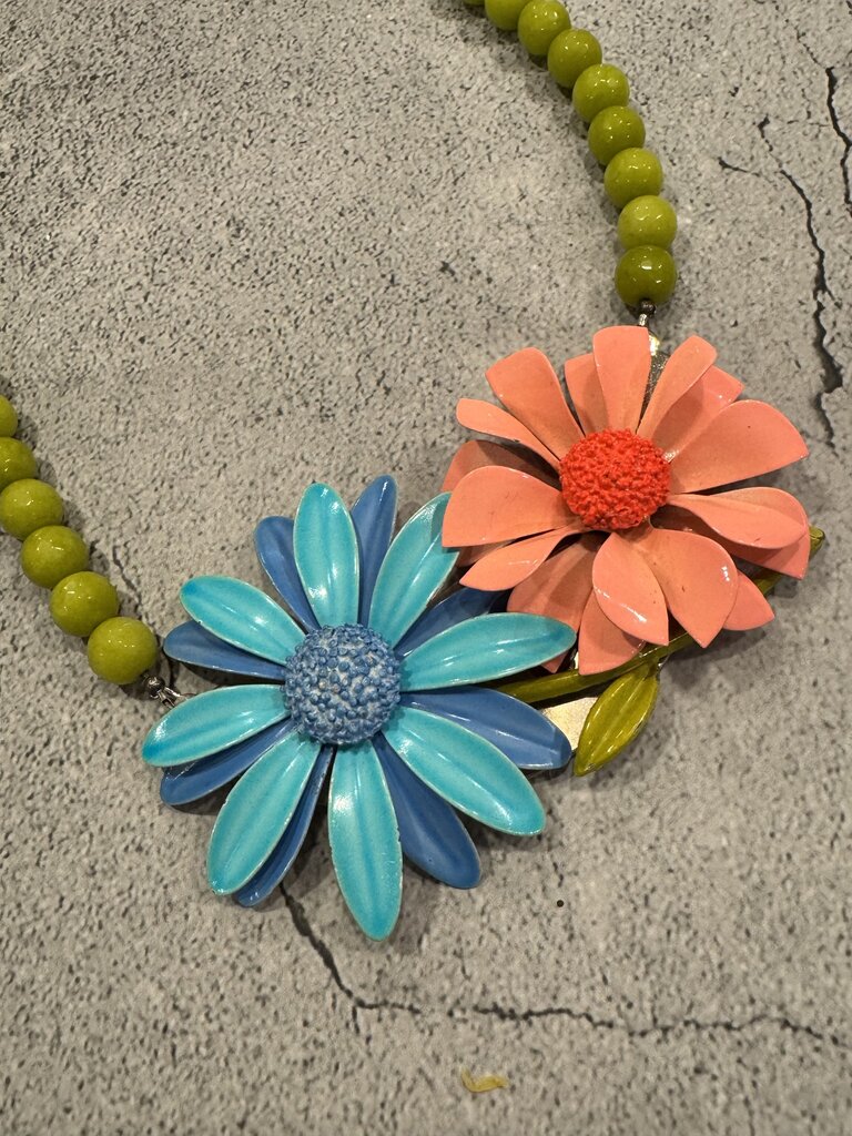 Bel Monili Retro Blooms Necklace